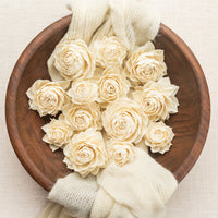 Thorned Sola Rose LOL